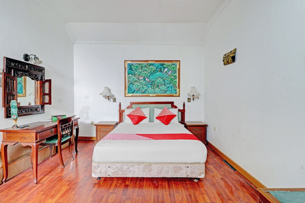 Hotel O Bandung near Stadion Siliwangi formerly The Ethnic Hotel Bandung 22/79