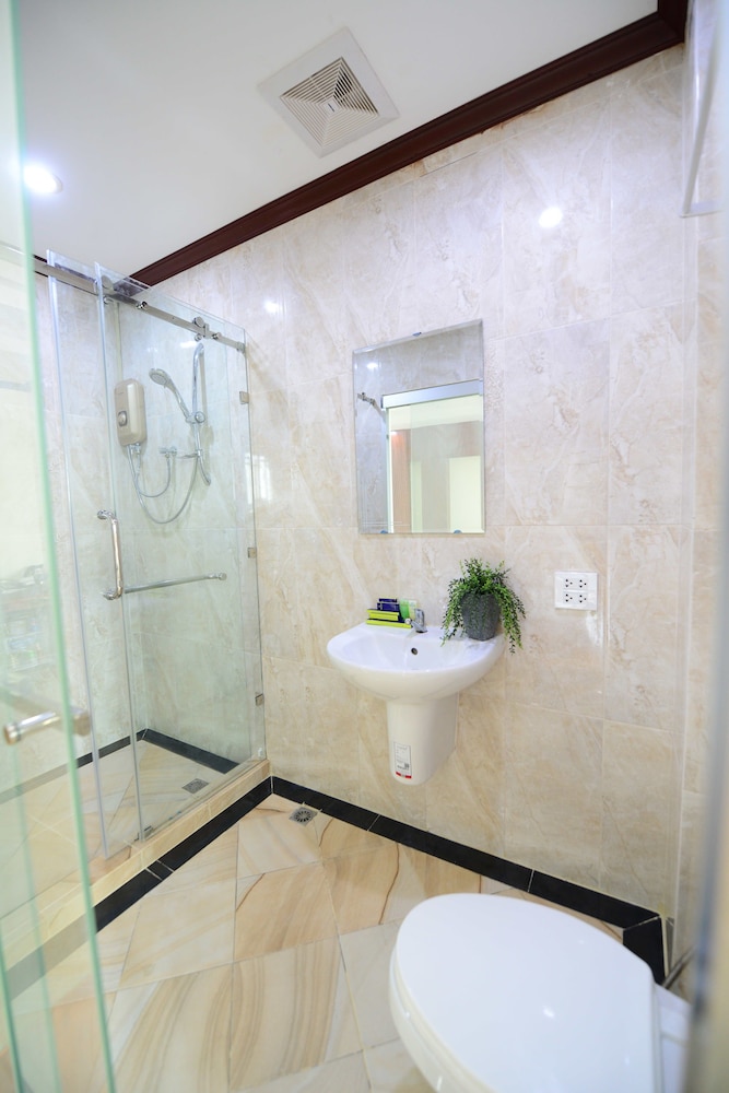 Vientiane Luxury Hotel 67/69