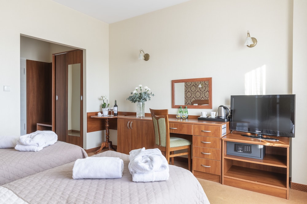 Bursztyn Medical Spa & Wellness 57/74
