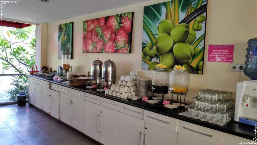 The Aromas Of Bali Hotel And Residence 39/48