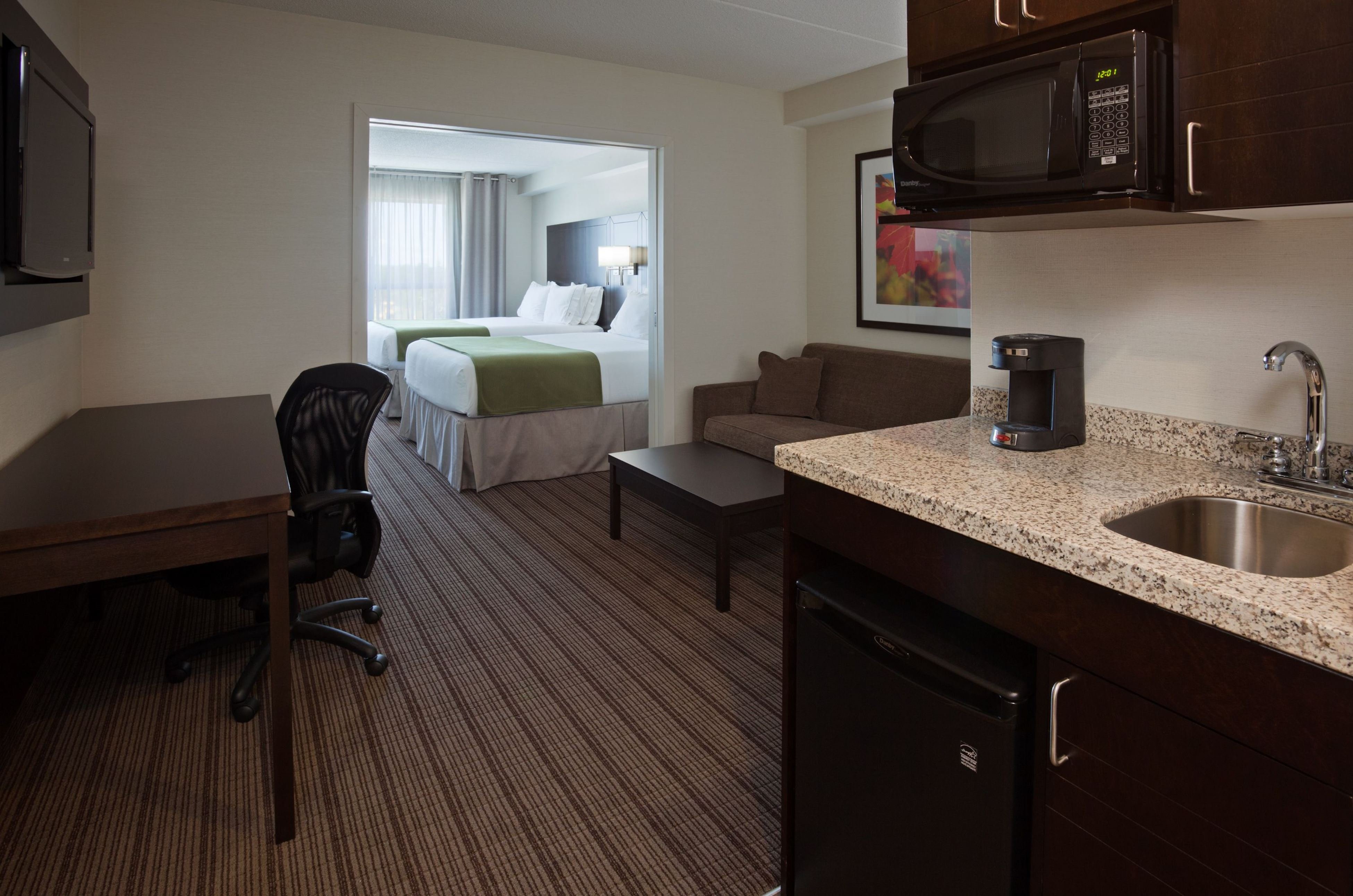 Holiday Inn Express Hotel & Suites New Liskeard 34/34