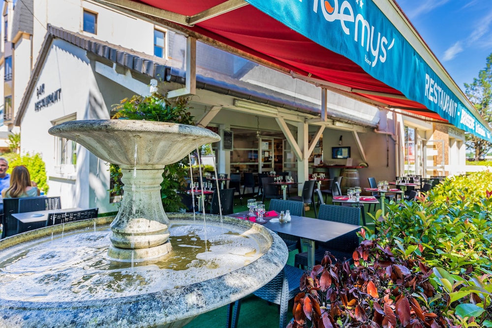 Logis Hotel Noemys Brive - Restaurant Le Teinchurier 7/25