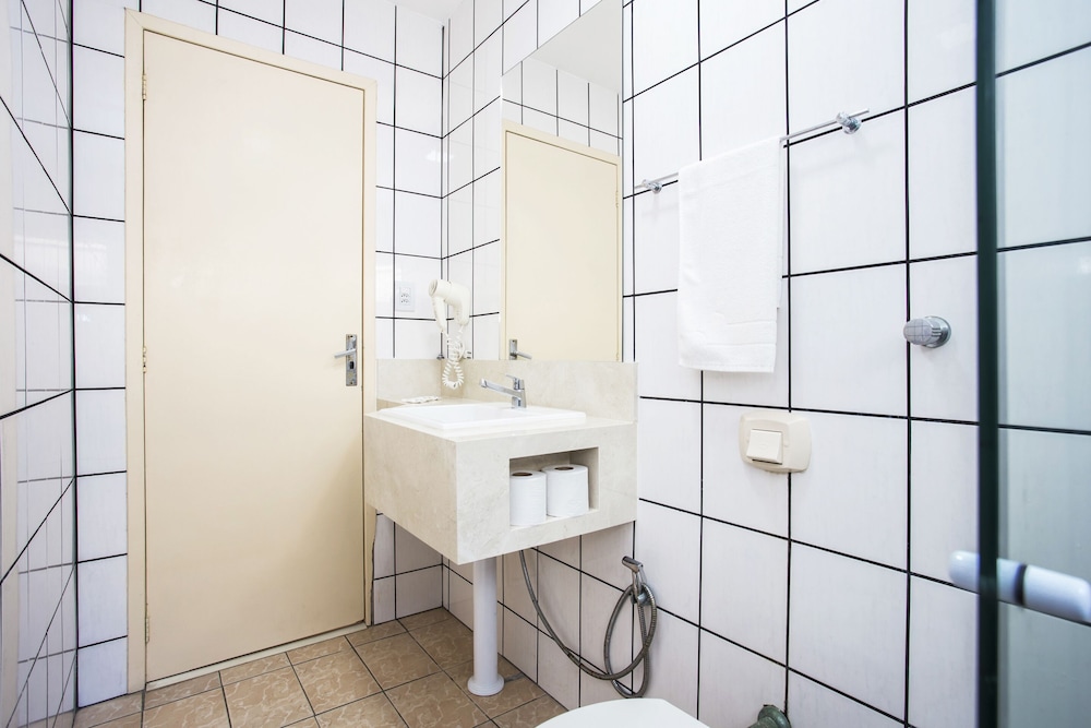 Hotel Itapema Meia Praia 48/50