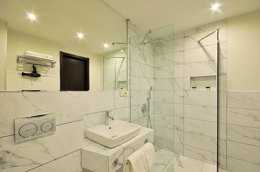 Boutique Hotel Tekla Palace 35/50