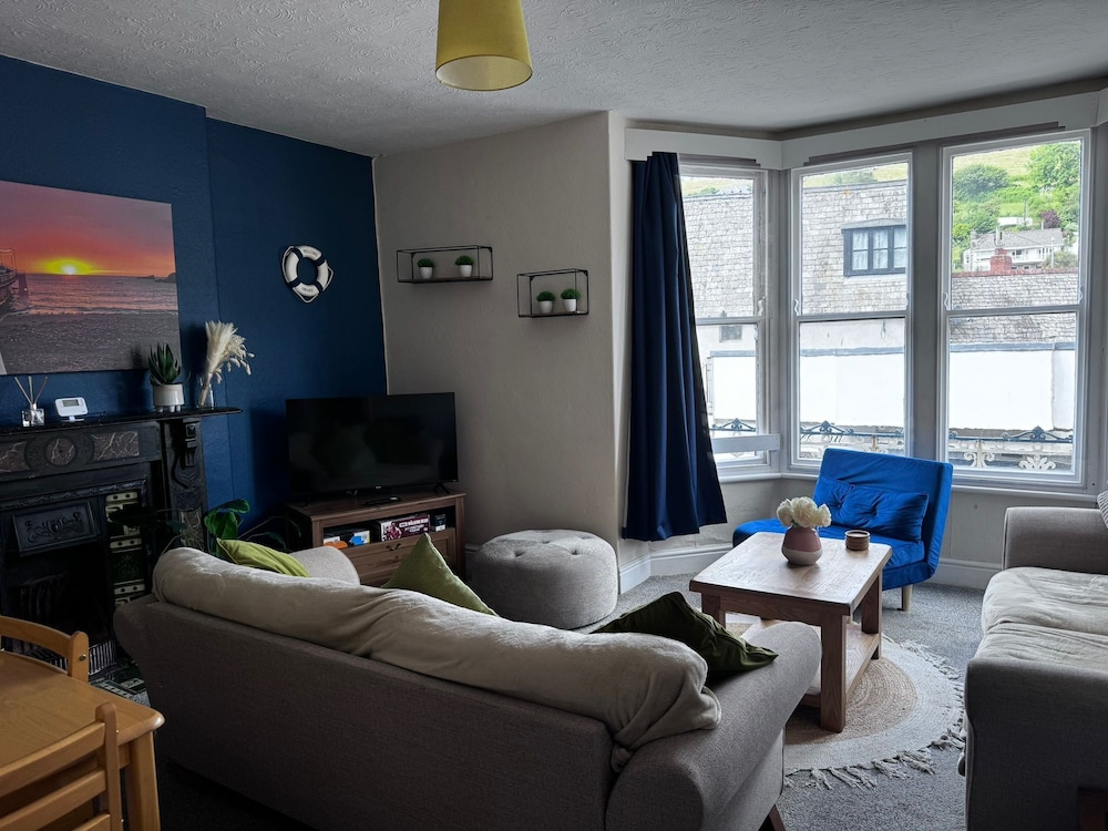 OYO Seaside Apartments 32/50