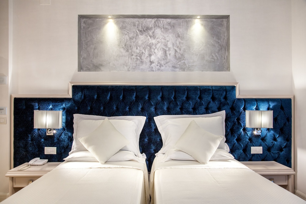 Hotel Aurelia 28/75