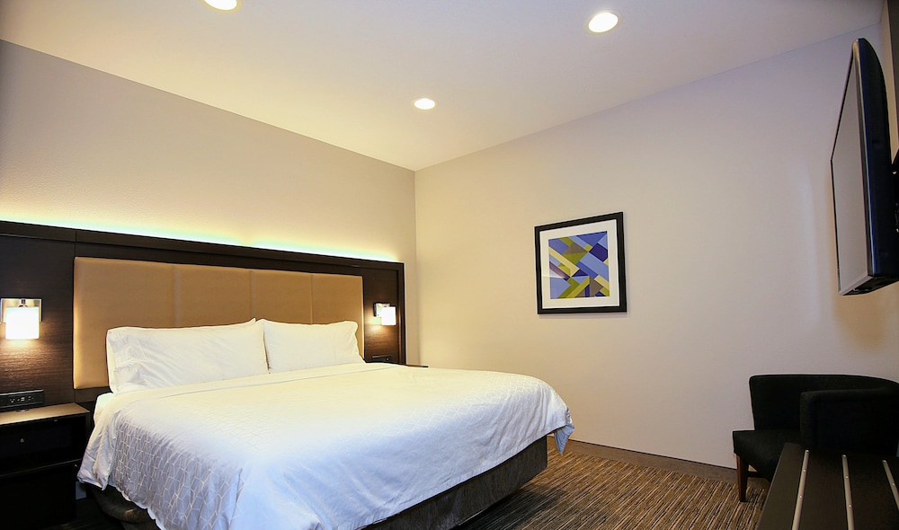 Holiday Inn Express Hotel And Suites Ashland 11/55