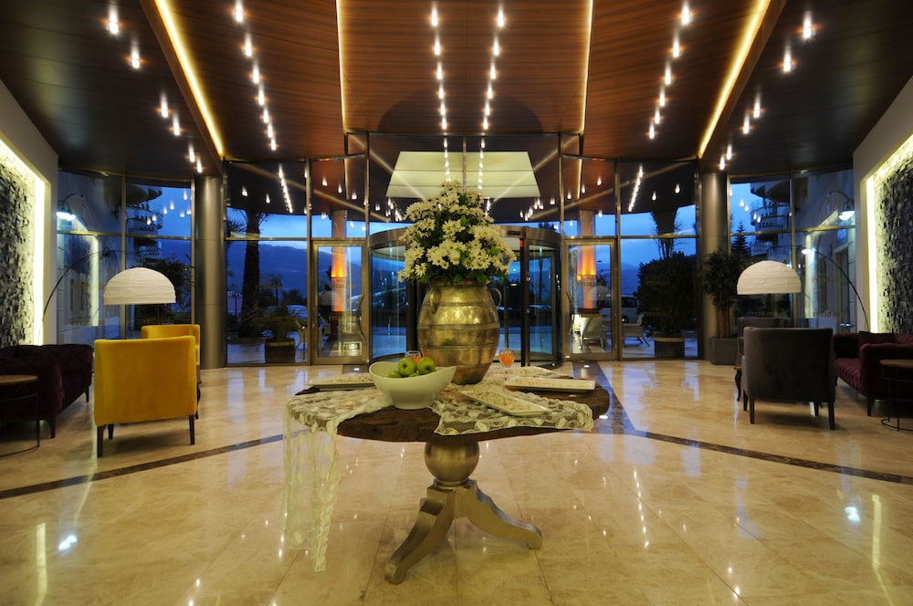 Goldcity Hotel 28/68