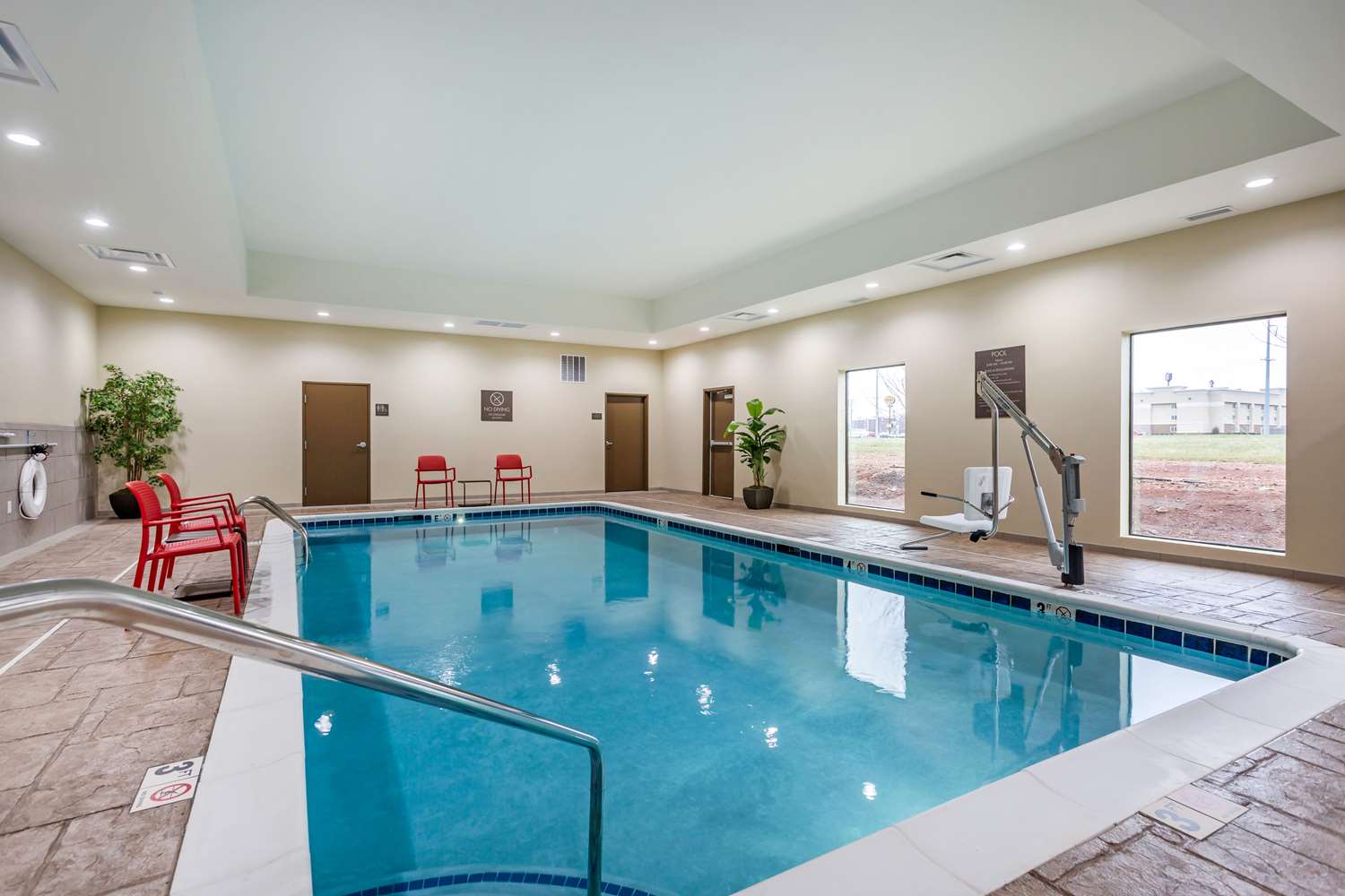 Comfort Suites Bowling Green Southeast 5/19