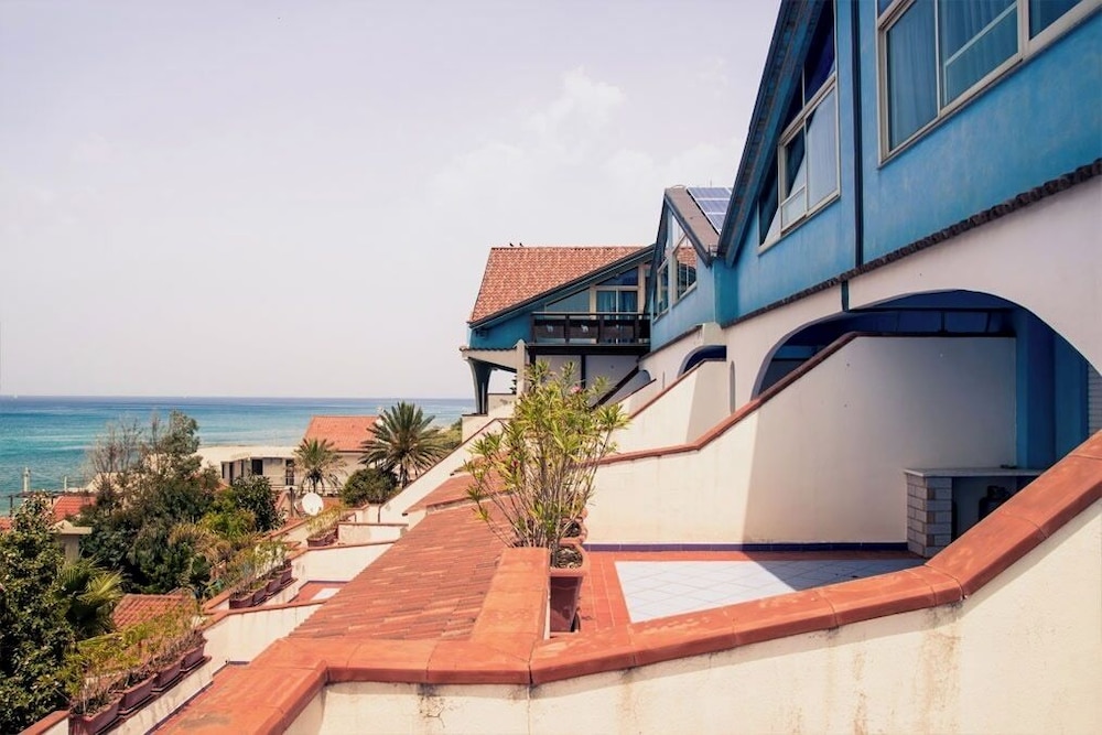 Oasi Azzurra Village 33/40