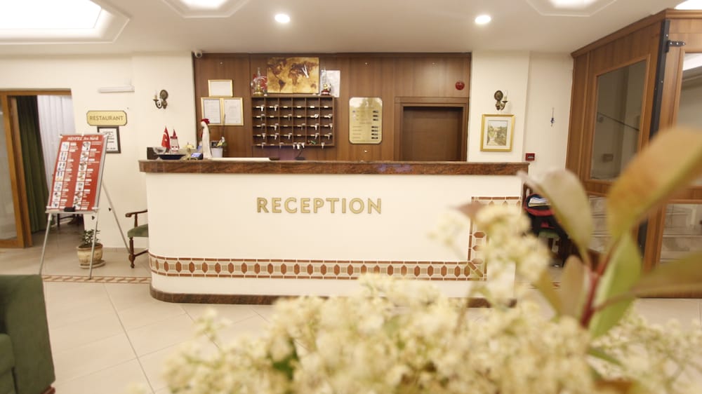 AVE MARIA HOTEL 10/65