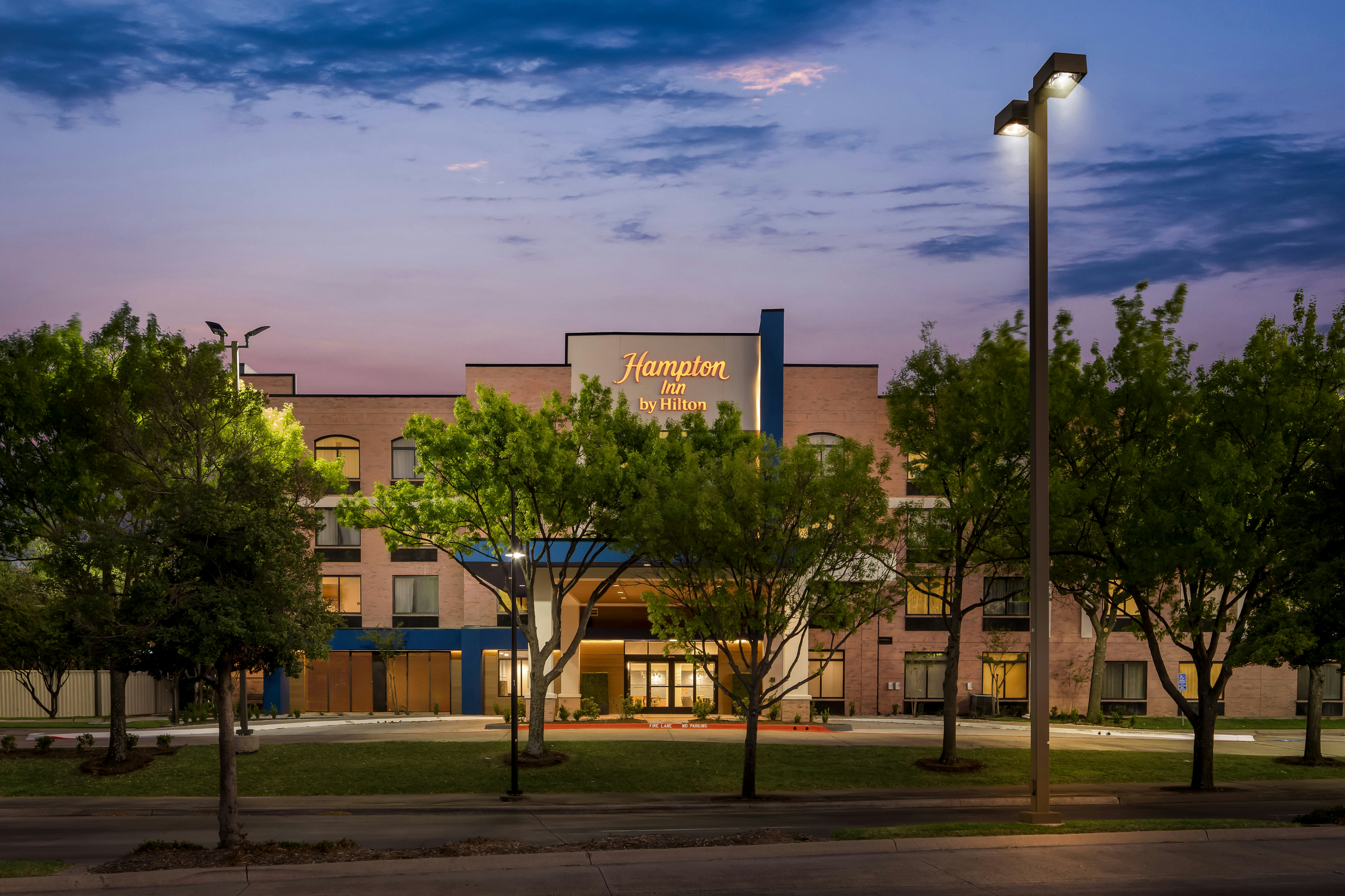 Hampton Inn by Hilton Addison Dallas 18/18