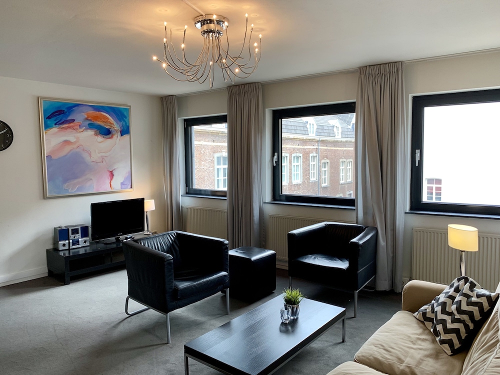 Derlon Hotel Maastricht 41/68
