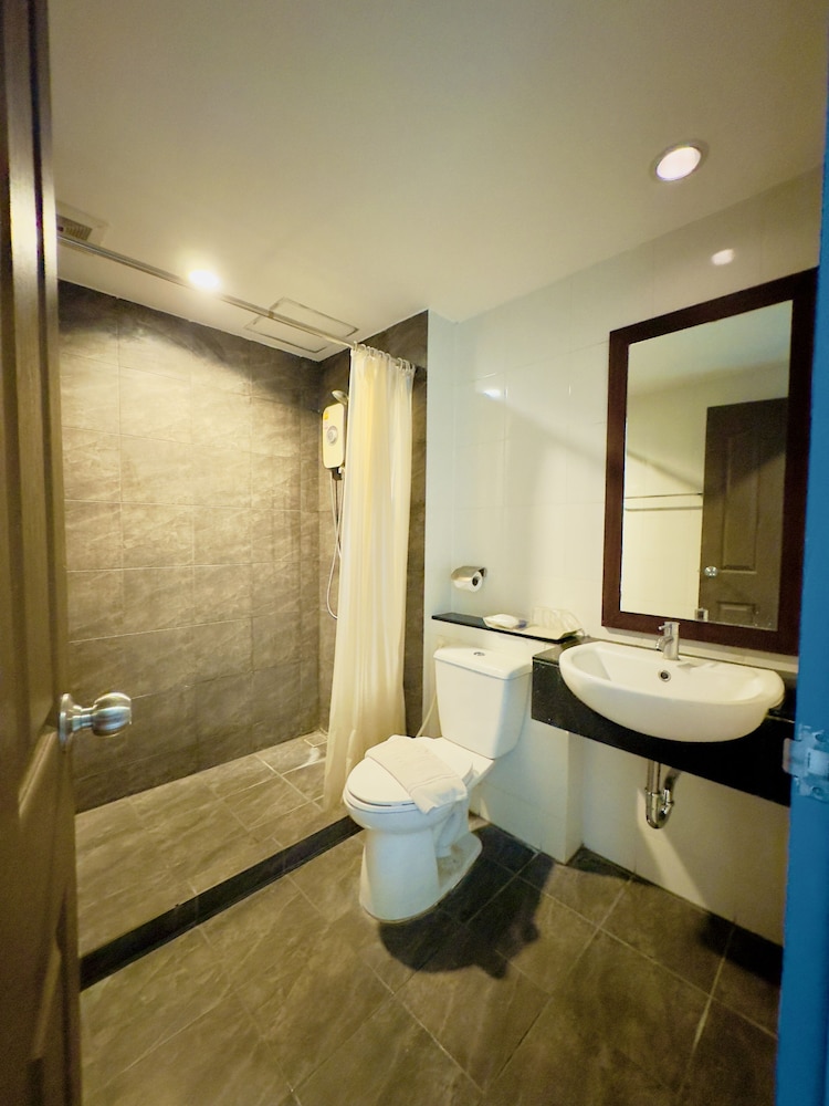 Baan Bangsare Resotel Chonburi 55/56