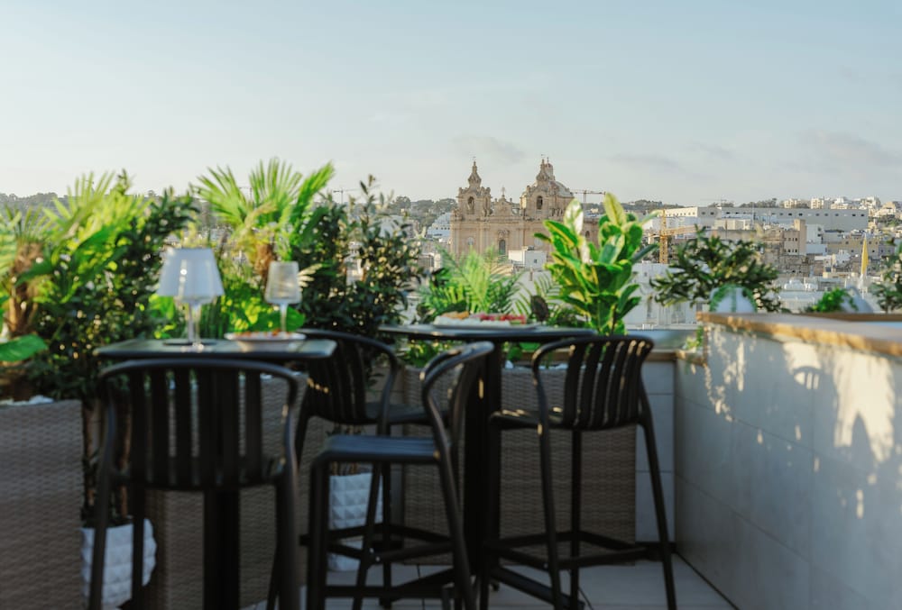 Royale Sainte Helene Boutique Hotel 47/57