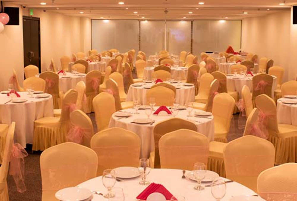 Jacobs Garden Hotel Bur Dubai 37/49
