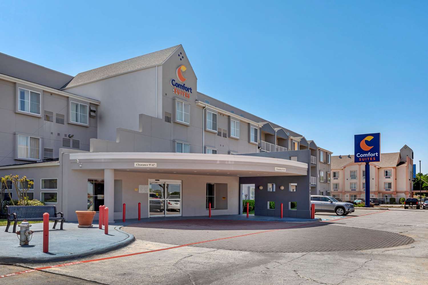 Comfort Suites DFW Airport 14/16