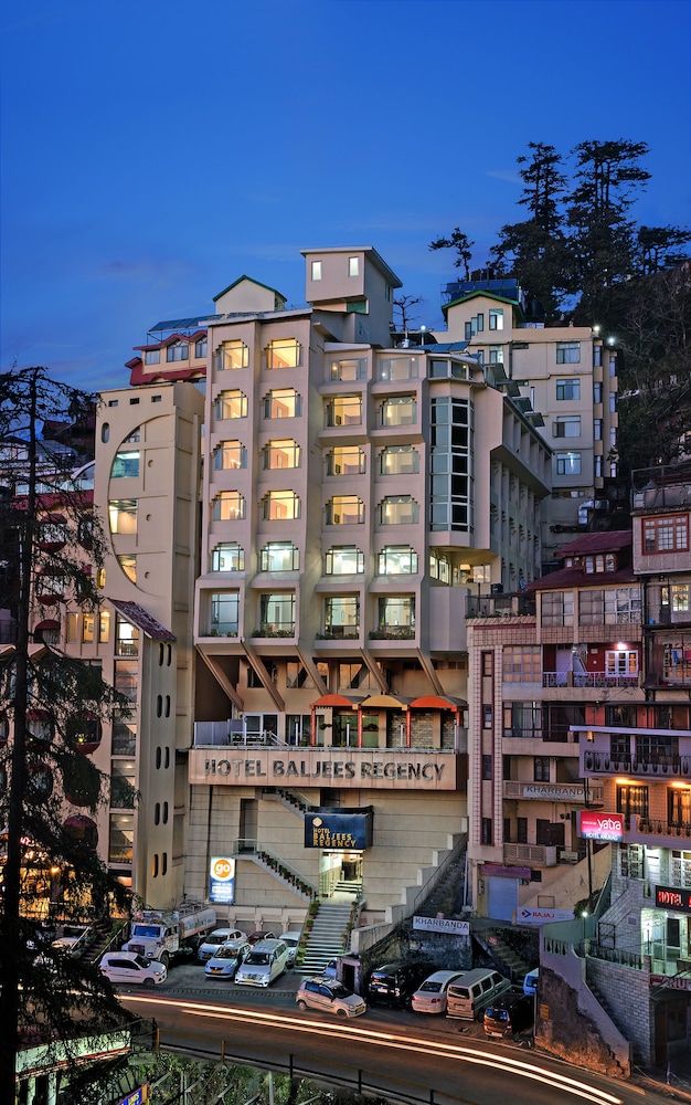 Hotel Baljees Regency 1/33