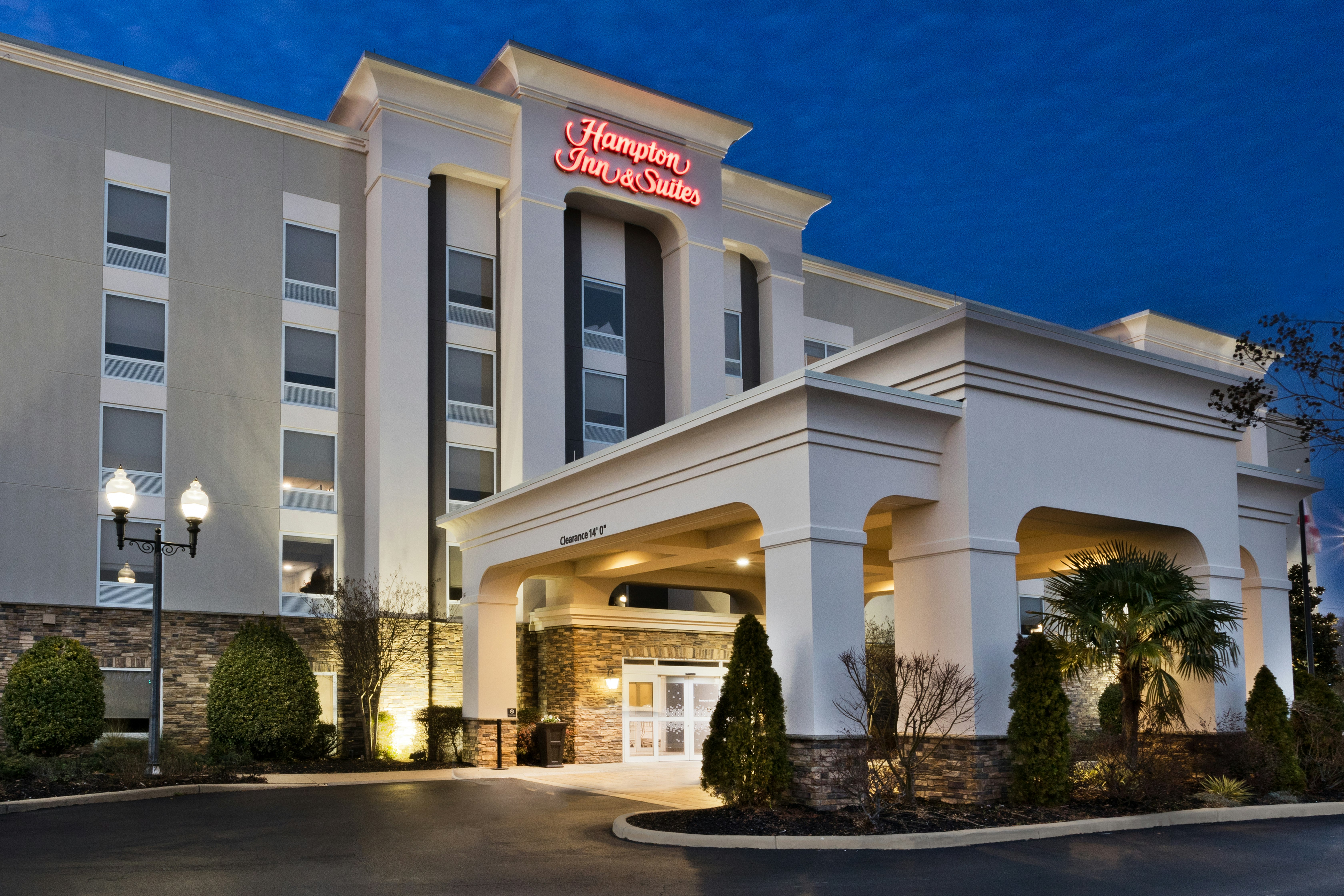 Hampton Inn And Suites Lanett West Point 45/45