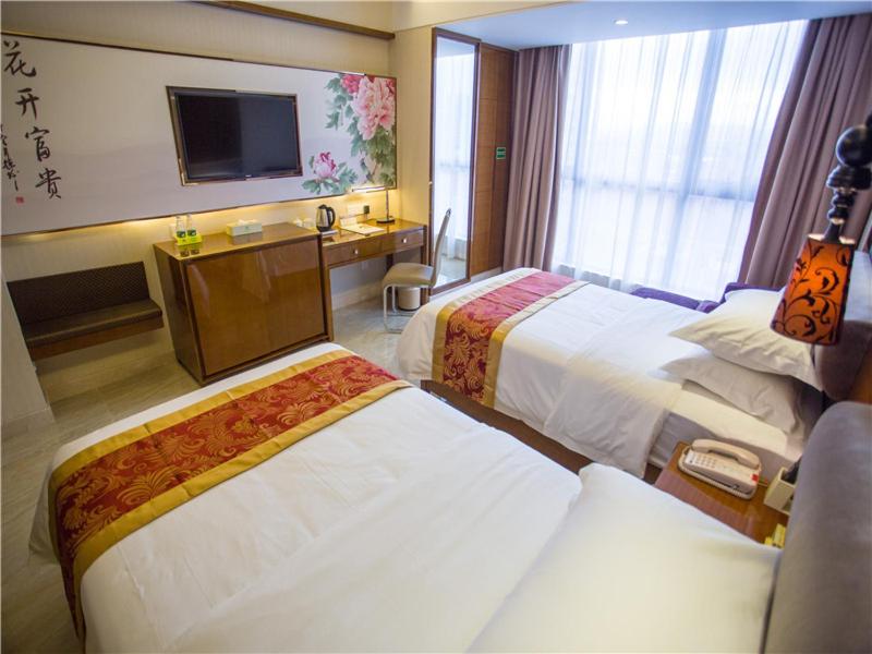 Vienna Hotel (Sanya Bay) 7/25