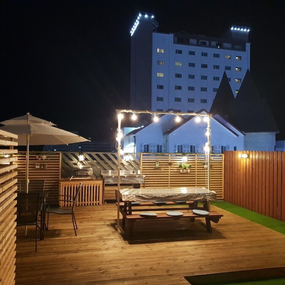 Picasso Hotel 1/66