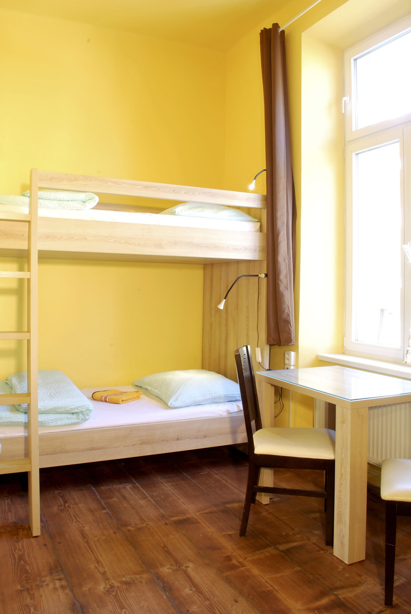 ROOM, 4 BEDS, BUNK BED, SHARED BATHROOM