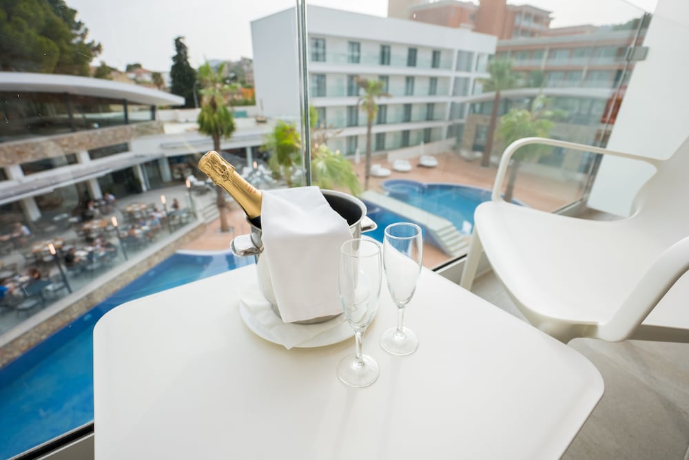 Morlans Suite Hotel Adults Only 4/51