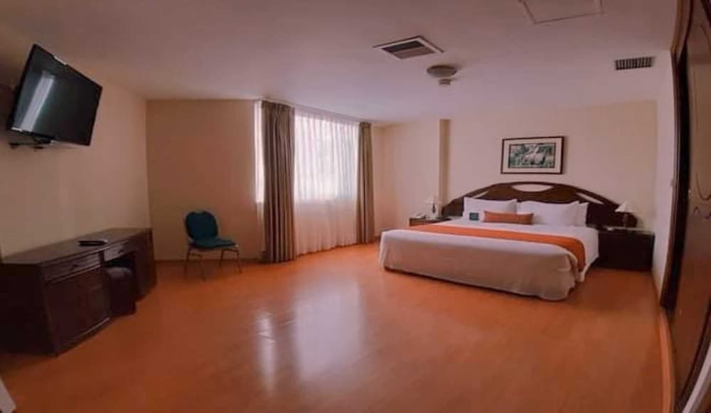 MIRAFLORES COLON HOTEL 6/31