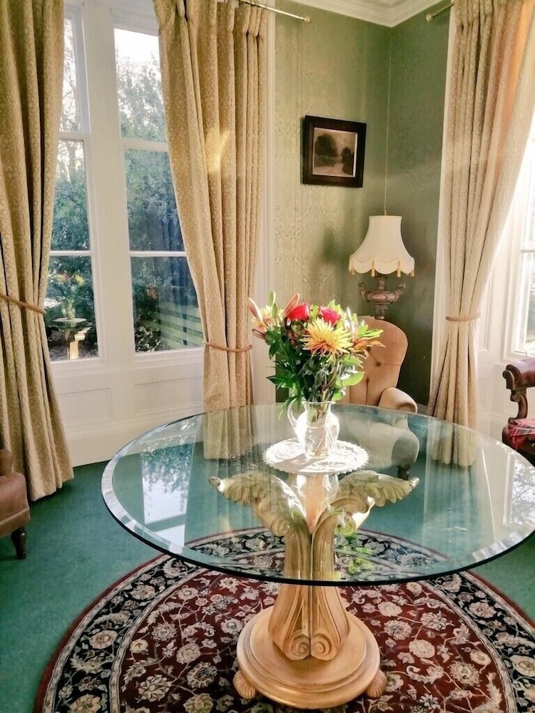 The Gables 20/46