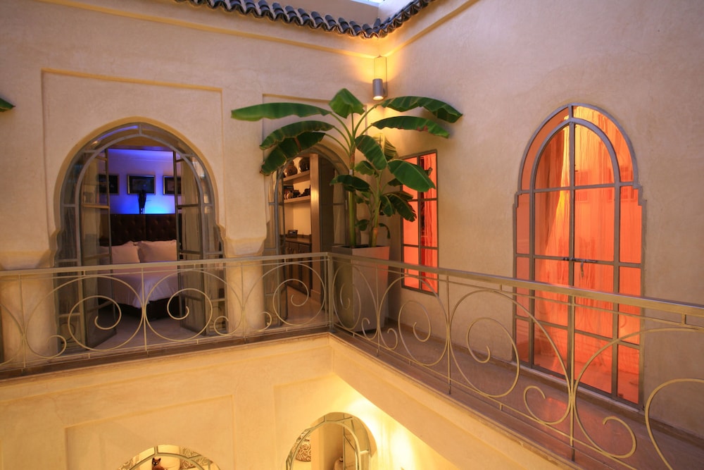 Riad Infinity Sea 3/74