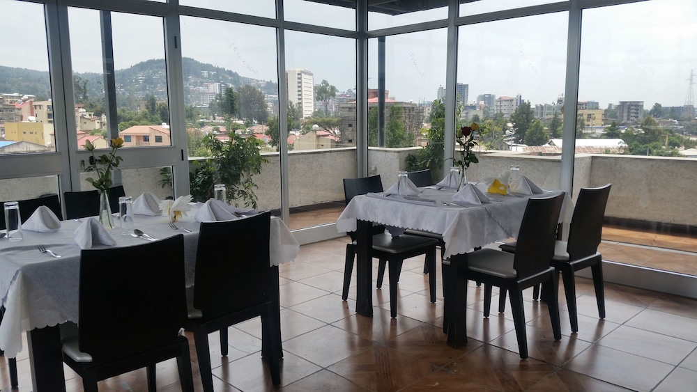 Ag Palace Hotel 43/56