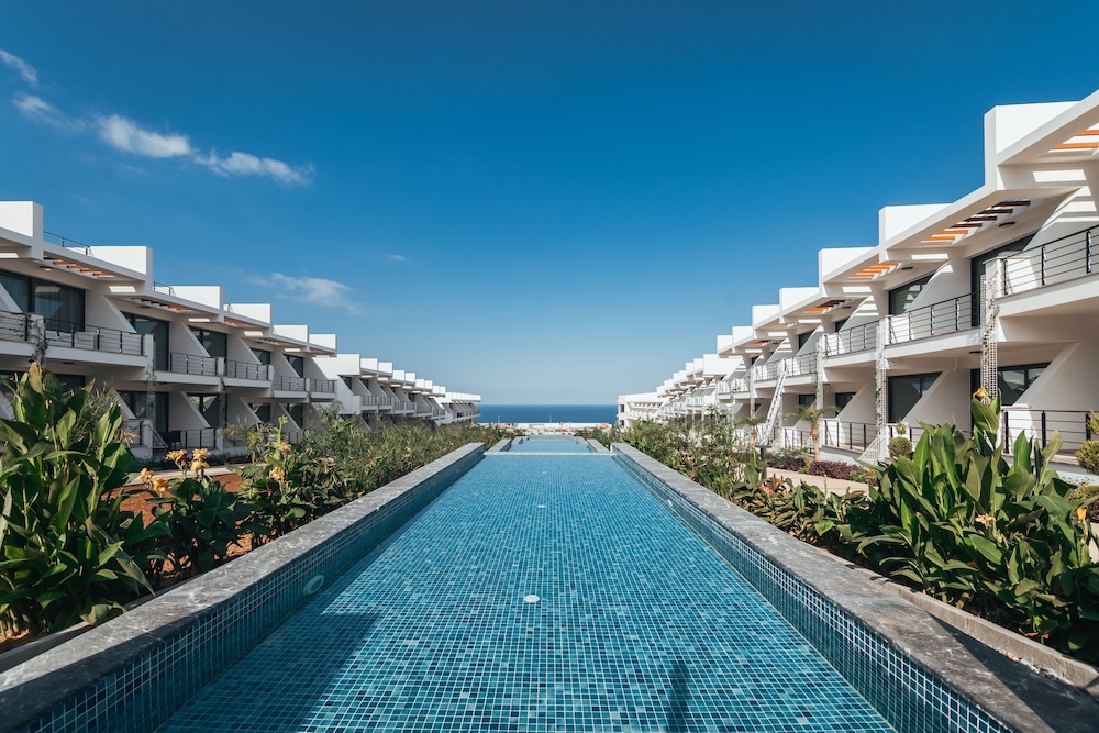 Pearl Island Homes 20/24