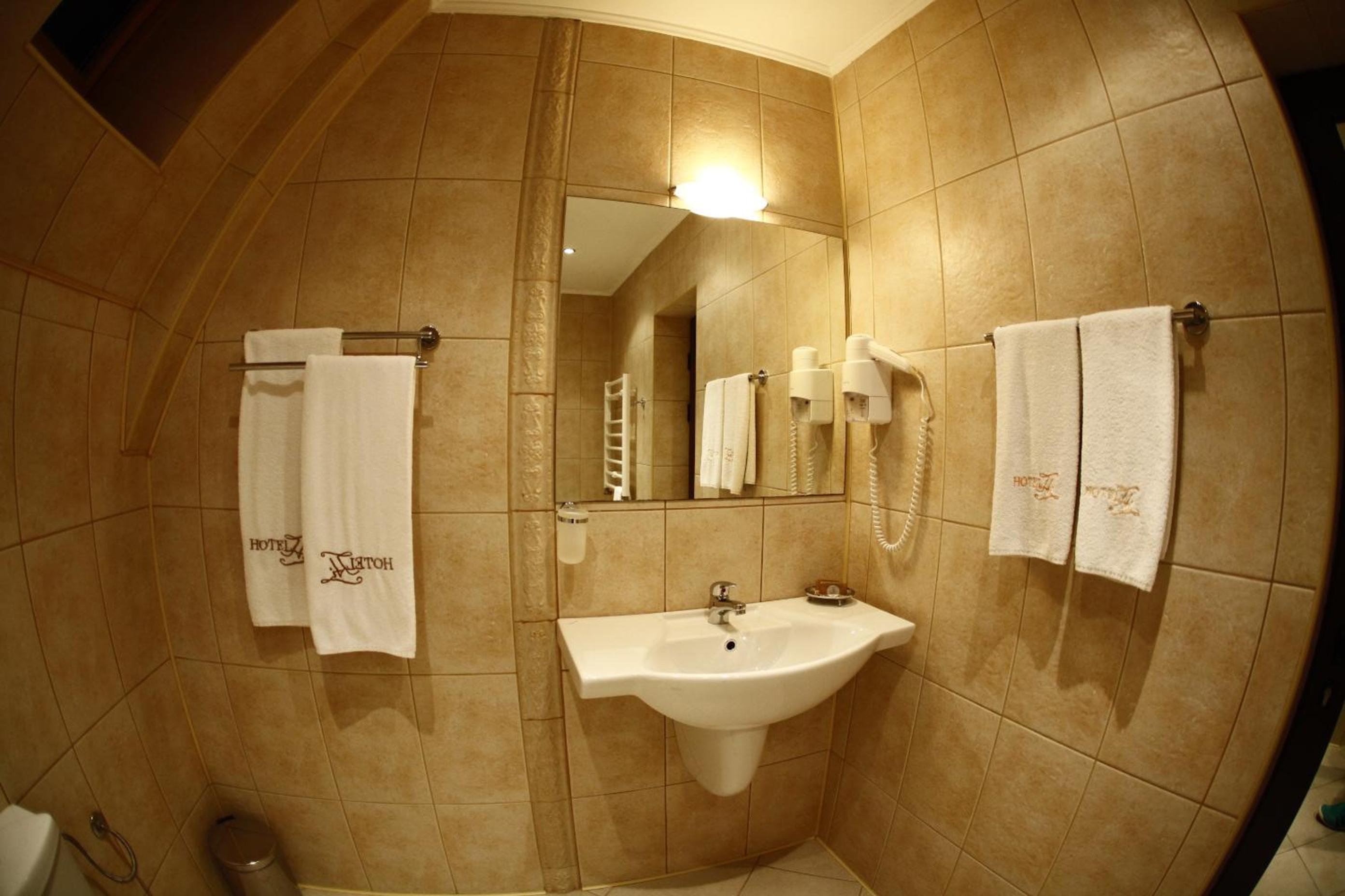 Hi Boutique Hotel 44/50
