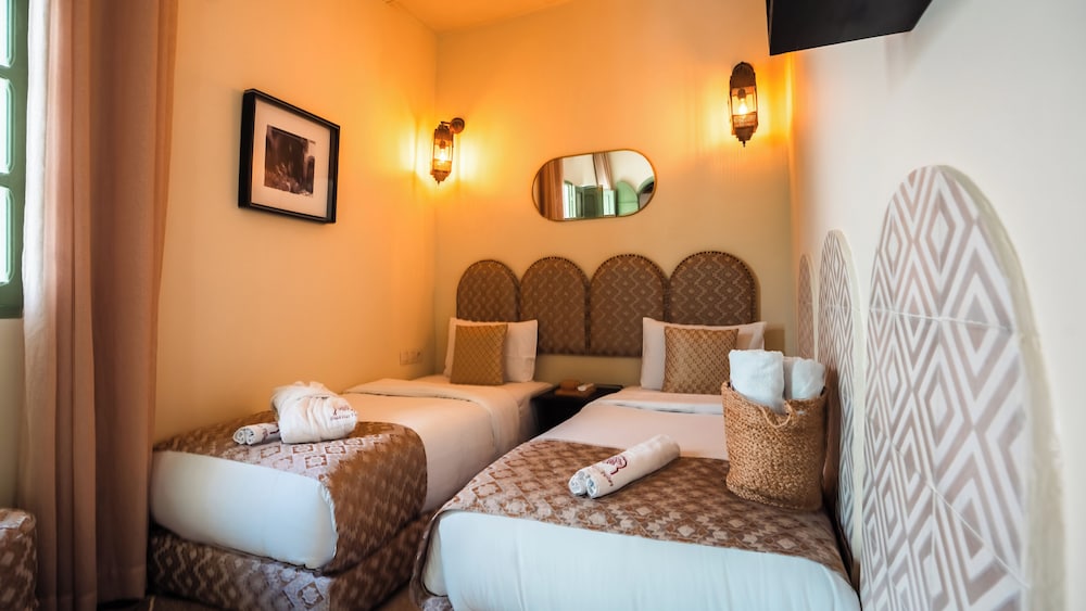 Riad Dar Tiflet 17/50