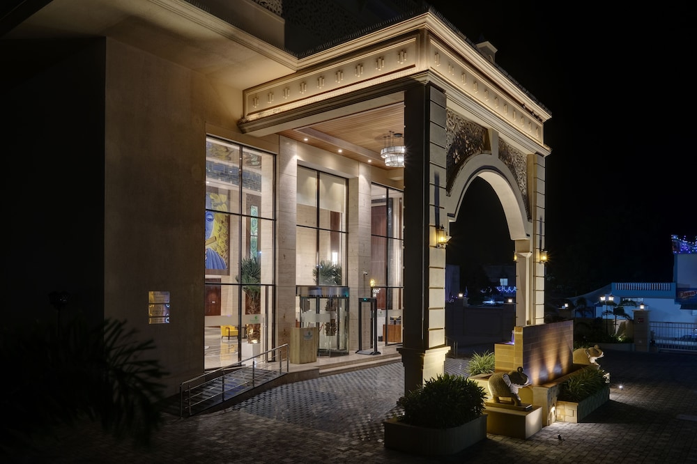 Lemon Tree Premier, Dwarka 7/50