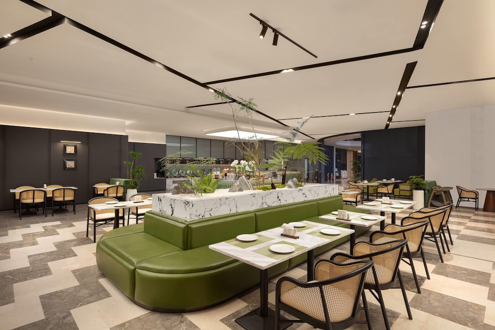 Wyndham Garden Yiwu Intl Trade City 46/62