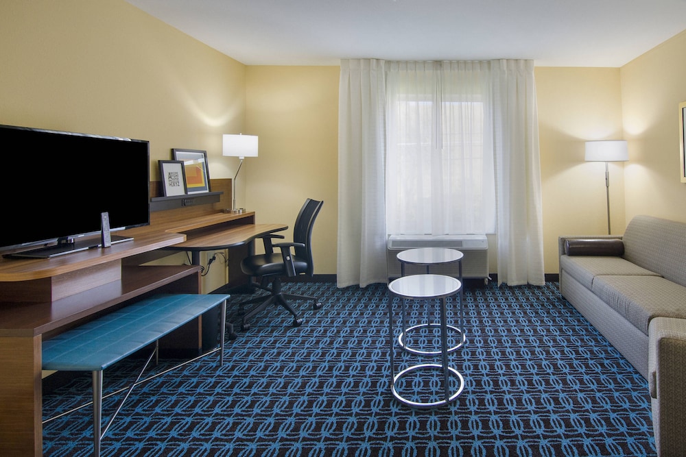 Fairfield Inn And Suites Abingdon 17/29