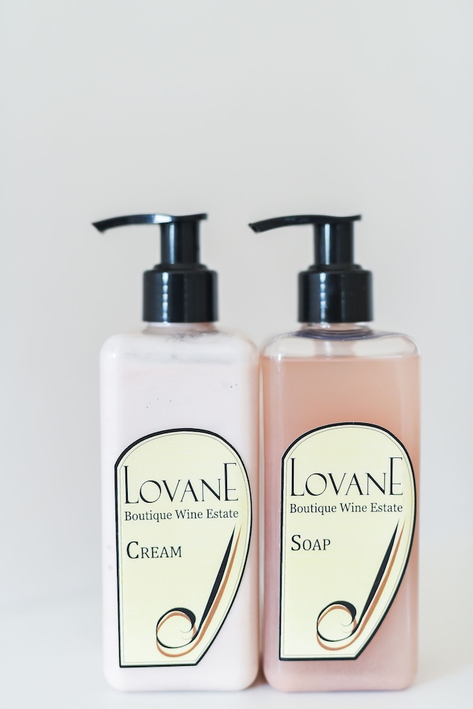 Lovane Boutique Wine Estate & Guesthouse 24/48