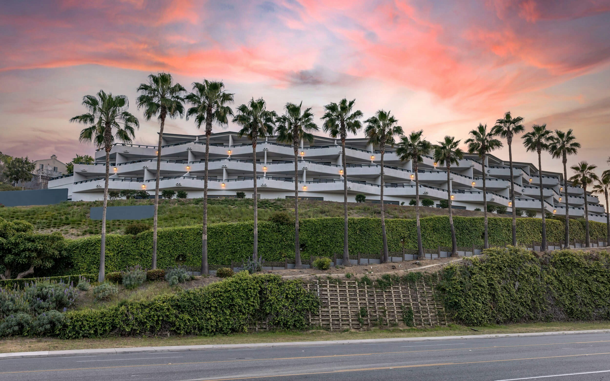 The Encinitan Hotel & Suites 4/35