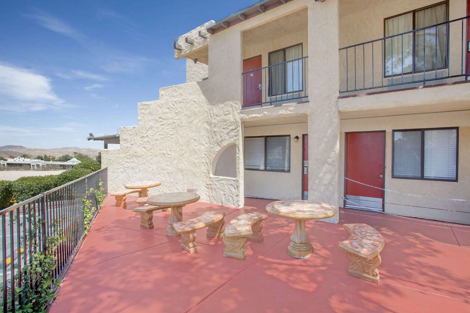 Super 8 By Wyndham Barstow 9/11