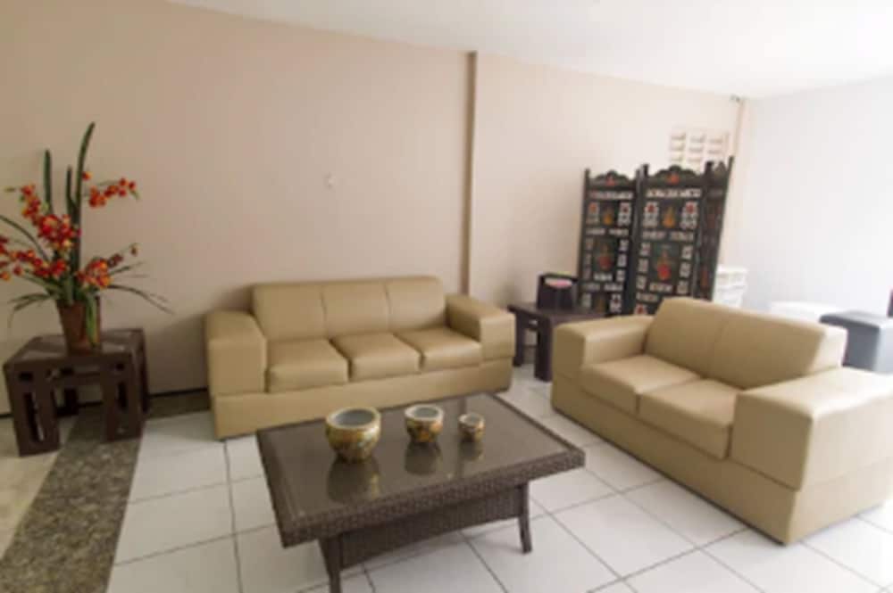 San Phillip Flat Hotel 23/33
