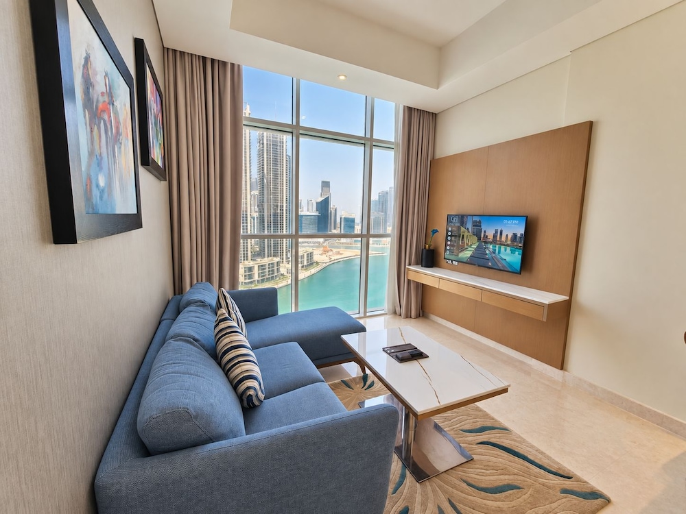 Canal Central Hotel Business Bay 30/46