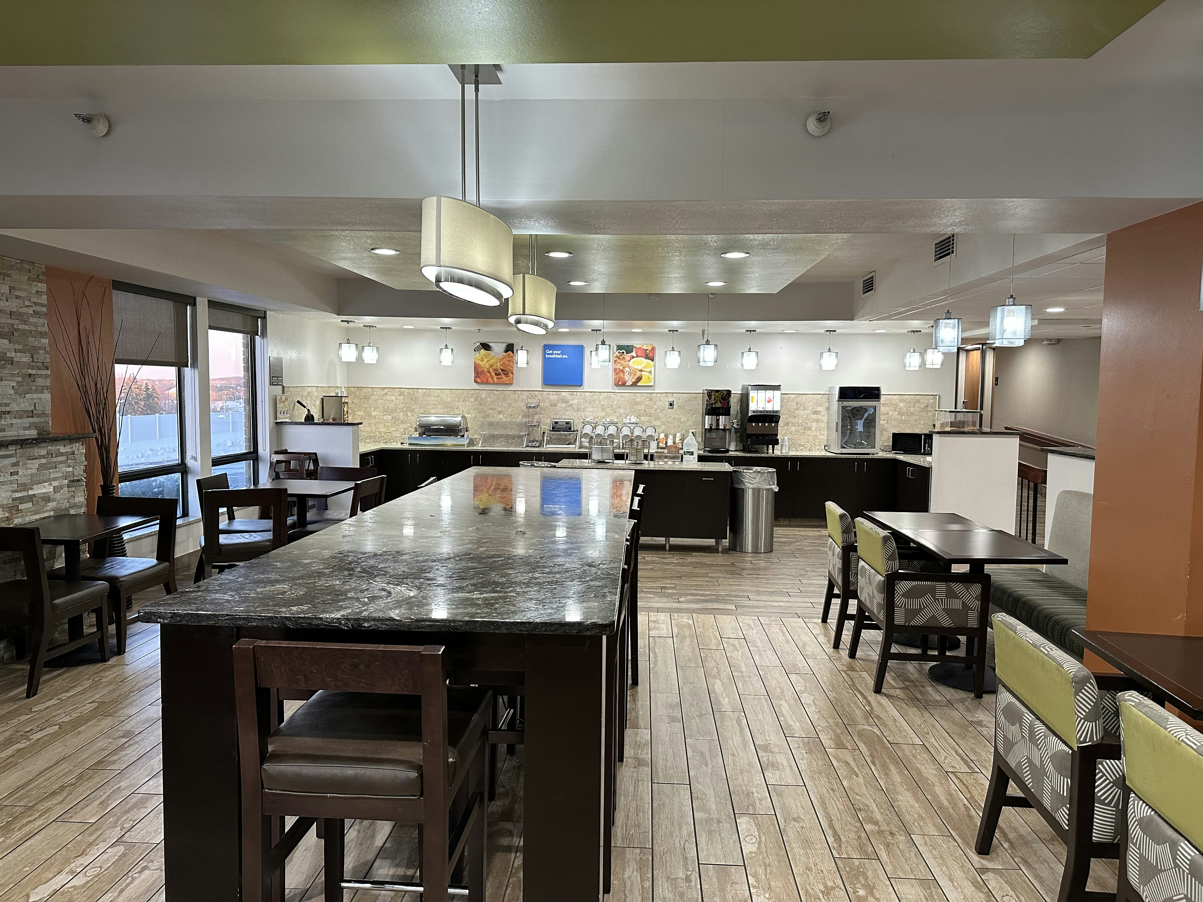 Holiday Inn Express And Suite Eden Prairie Minneapolis 40/57