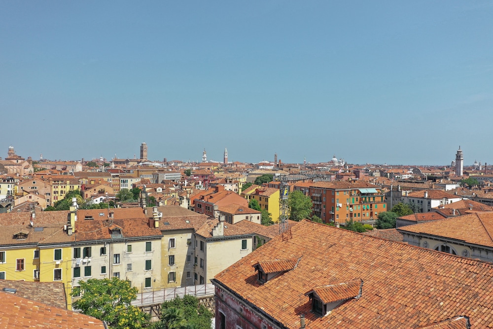 Hotel Palazzo Martinelli Dolfin 49/57