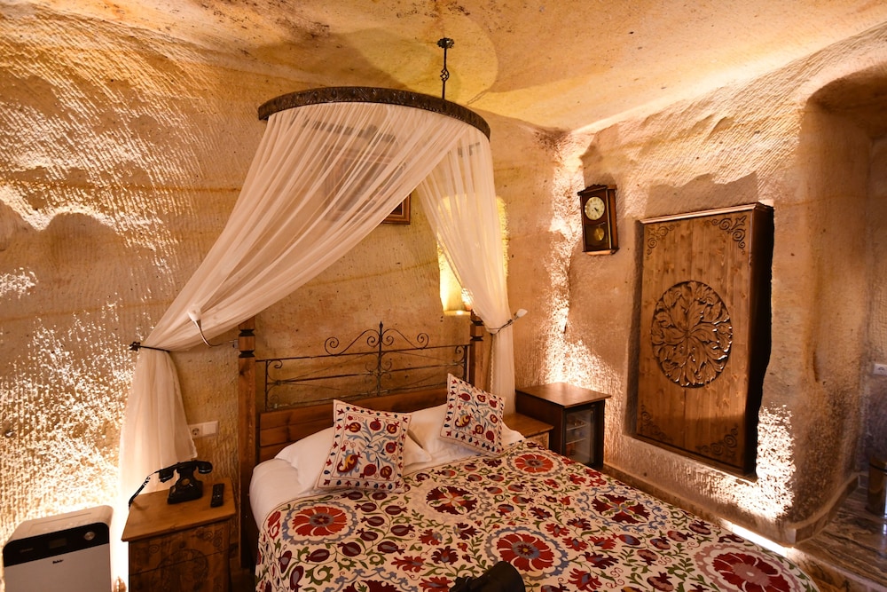 Nostalji Cave Suit Hotel 20/50