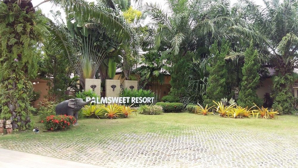 Palm Sweet Resort 32/33