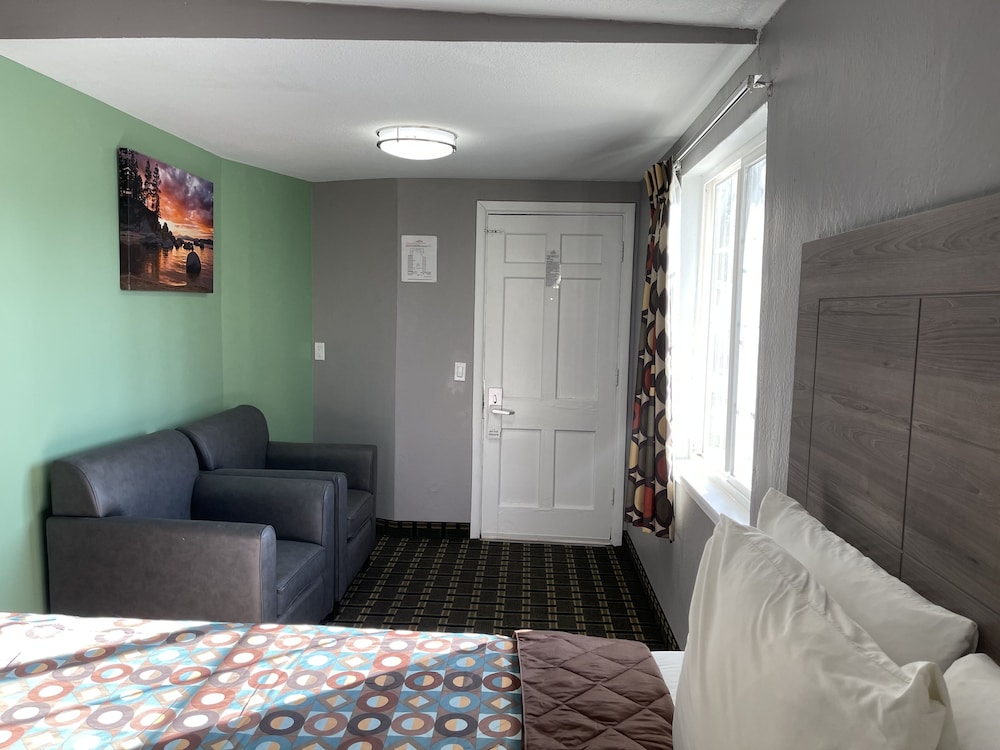 Travel Inn 33/60