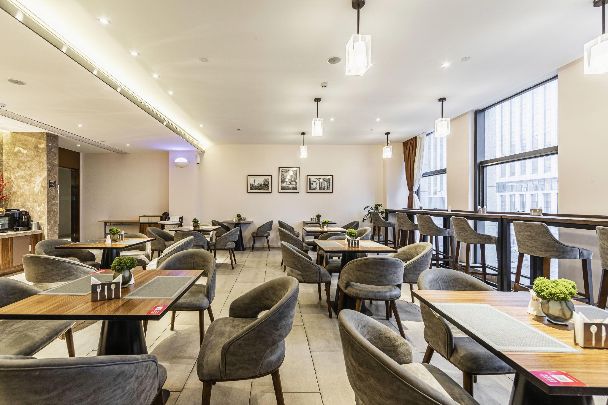 Home Inn Plus (Dongying Financial Port) 64/74