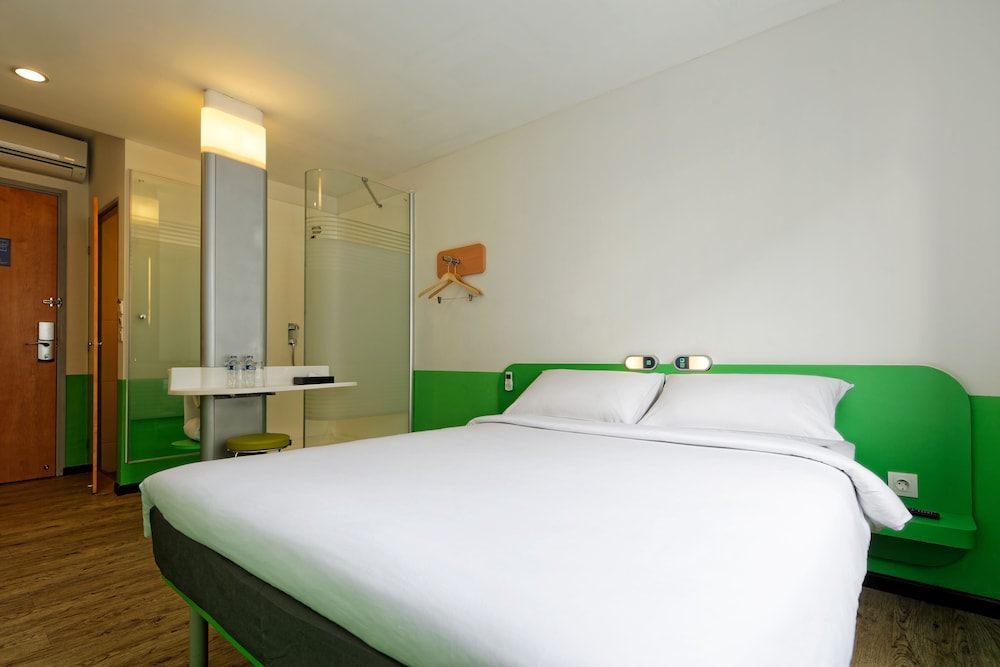 Ibis Budget Jakarta Airport 27/54