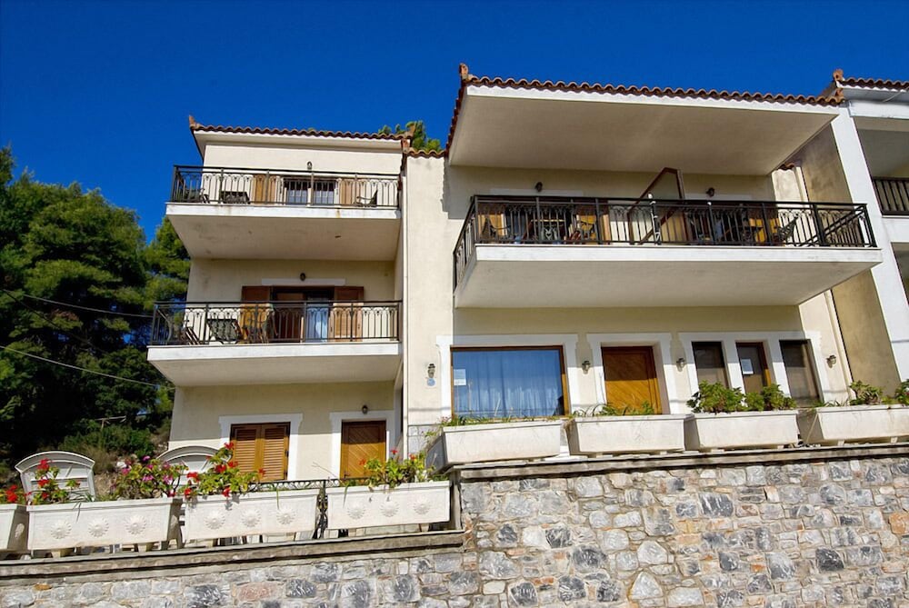 Delphi Resort photo2